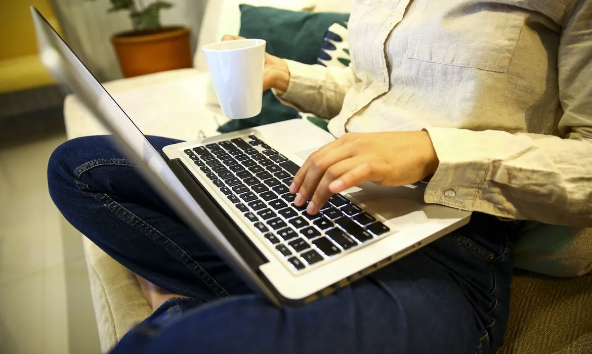 Trabalhar fora de casa sem gastar muito: como escolher espaços produtivos em Brasília. Foto: Marcelo Camargo/Agência Brasil