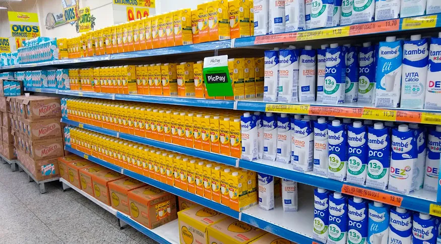Com alta de 13,66%, leite longa vida foi o alimento que mais impactou a inflação de abril. Foto: Helena Pontes/Agência IBGE Notícias