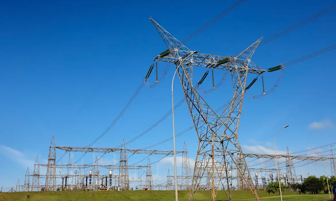 Consumidor poderá escolher fornecedores de energia a partir de 2027. Foto: Tânia Rêgo/Agência Brasil