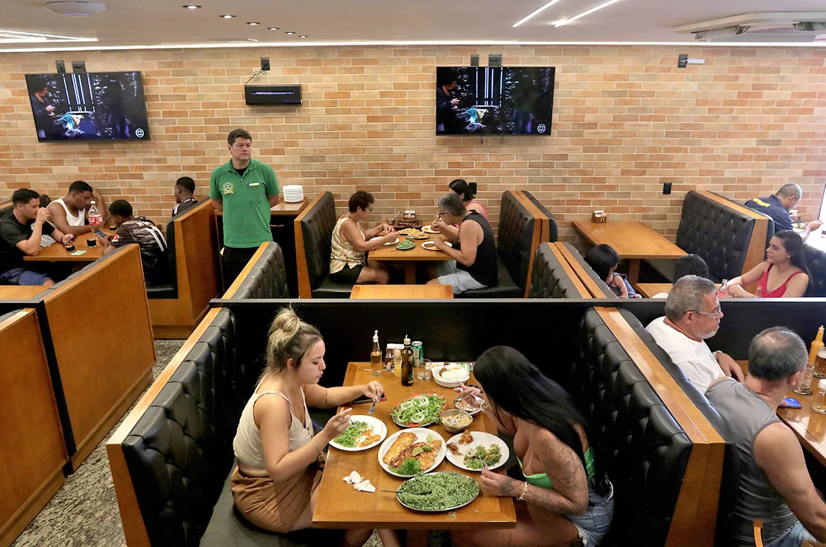 DF lidera receita bruta de serviços no Centro-Oeste e concentra R$ 87 bilhões em 2024